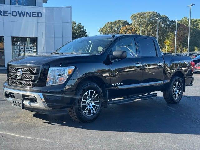 2021 Nissan TITAN Crew Cab SV 4x2 2021 Nissan TITAN Crew Cab SV 4x2