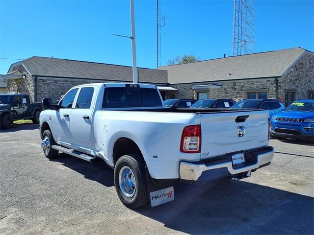 2024 RAM 3500 Tradesman Crew Cab 4x4 8 Box 2024 RAM 3500 Tradesman Crew Cab 4x4 8 Box