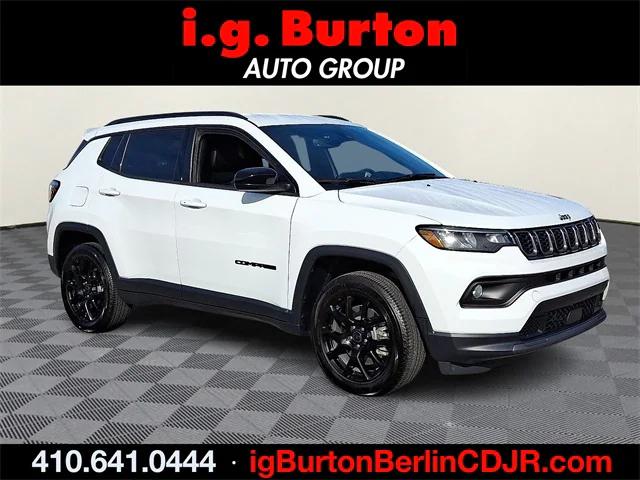 2025 Jeep Compass Latitude 4x4 2025 Jeep Compass Latitude 4x4