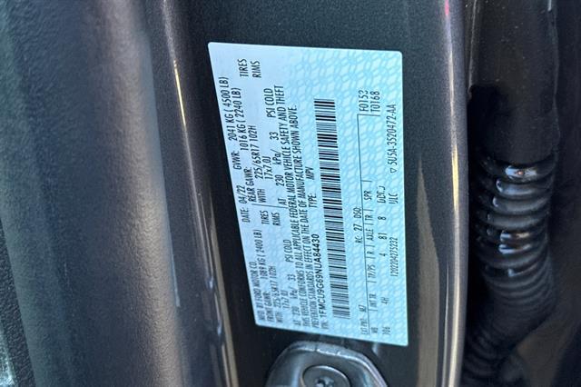 2022 Ford Escape SE