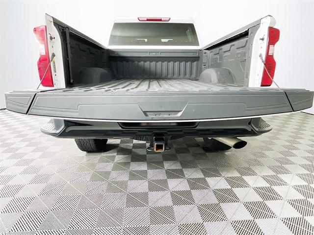 2023 Chevrolet Silverado 2500HD 4WD Crew Cab Standard Bed Custom