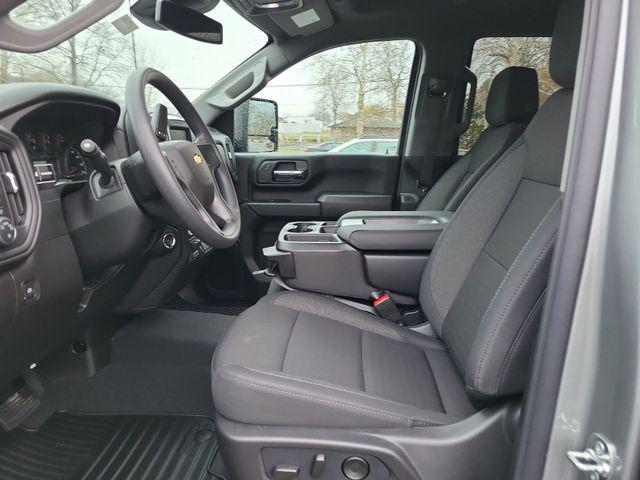 2026 Chevrolet Silverado 2500HD Crew Cab, Standard Bed, WT, 4WD