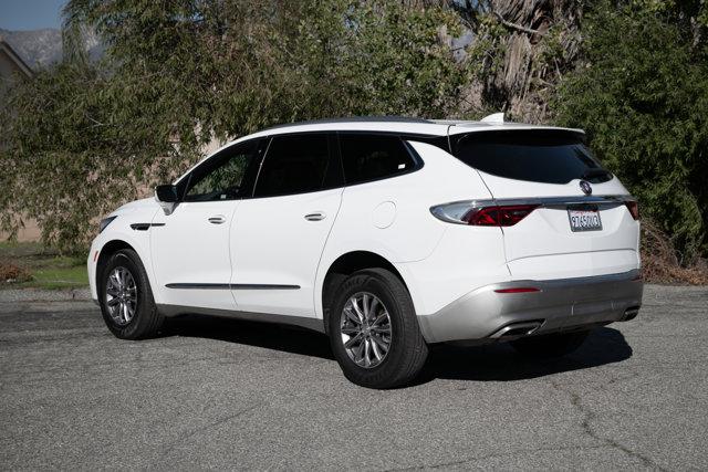 2023 Buick Enclave Essence FWD