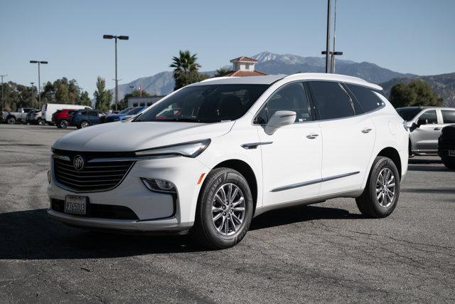 2023 Buick Enclave Essence FWD