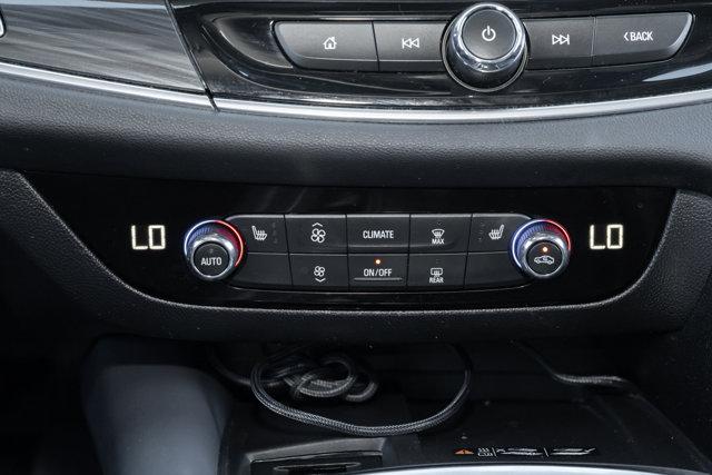 2023 Buick Enclave Essence FWD