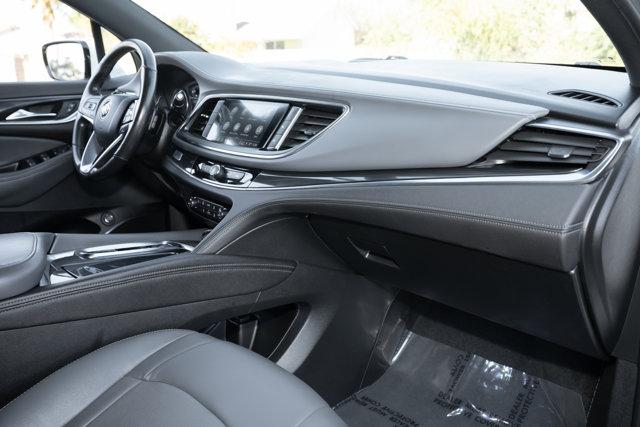 2023 Buick Enclave Essence FWD