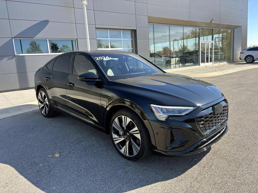 /2024 Audi Q8-E-TRON
