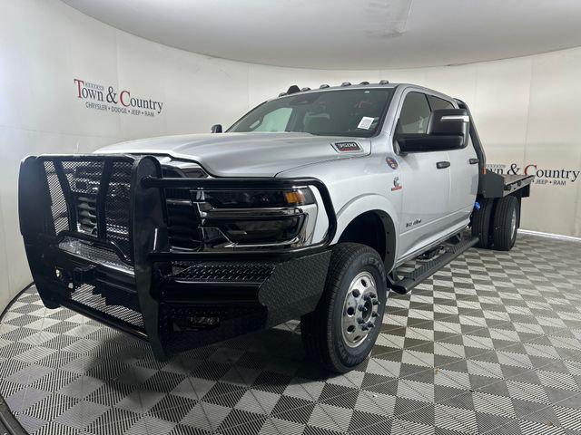 2026 RAM Ram 3500 Chassis Cab RAM 3500 BIG HORN CREW CAB CHASSIS 4X4 60 CA