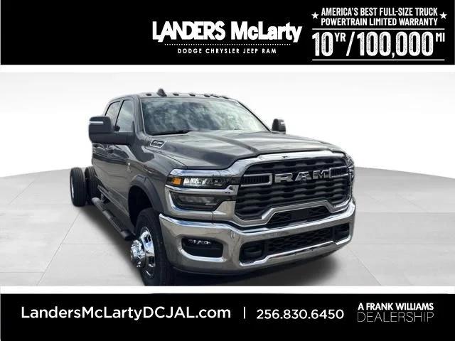 2026 RAM Ram 3500 Chassis Cab RAM 3500 TRADESMAN CREW CAB CHASSIS 4X4 60 CA