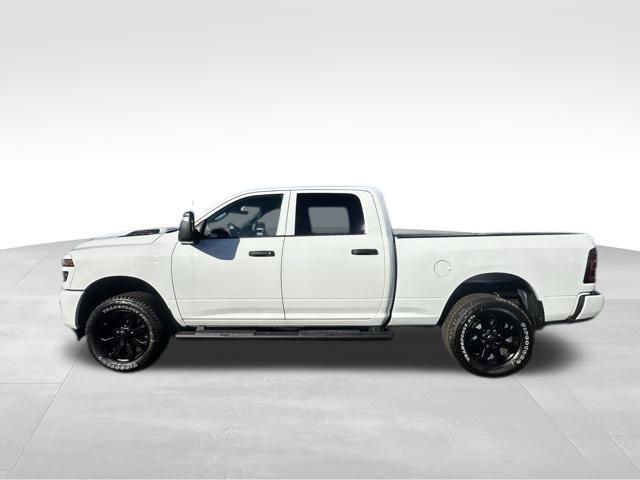 2026 RAM Ram 2500 RAM 2500 BLACK EXPRESS CREW CAB 4X4 64 BOX