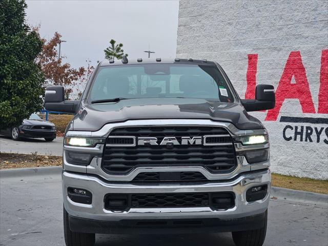 2026 RAM 2500 RAM 2500 TRADESMAN CREW CAB 4X4 64 BOX