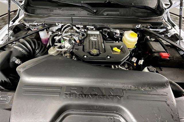 2026 RAM Ram 3500 Chassis Cab RAM 3500 TRADESMAN CREW CAB CHASSIS 4X4 60 CA