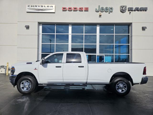 2026 RAM Ram 3500 RAM 3500 TRADESMAN CREW CAB 4X4 8 BOX
