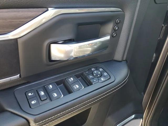 2026 Ram 3500 Laramie Crew Cab 4x4 8' Box