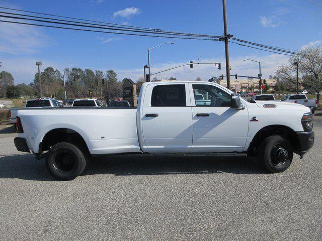 2026 RAM Ram 3500 RAM 3500 TRADESMAN CREW CAB 4X4 8 BOX