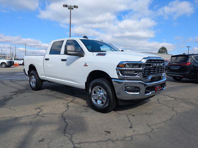 2026 RAM Ram 2500 RAM 2500 TRADESMAN CREW CAB 4X4 64 BOX