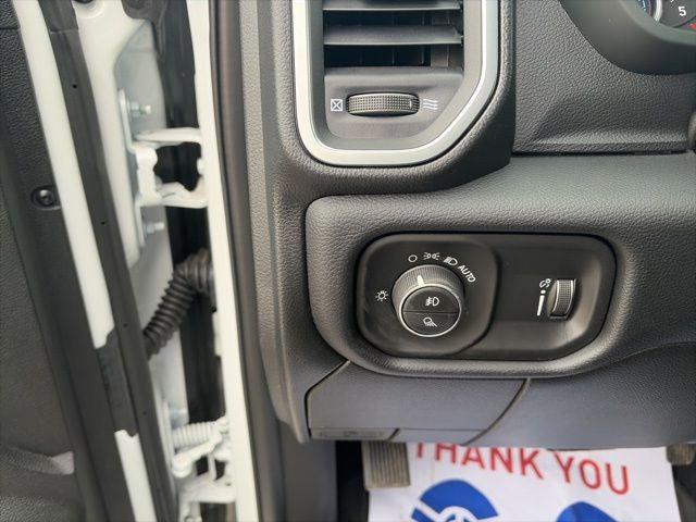 2026 Ram 2500 Big Horn Crew Cab 4x4 64 Box