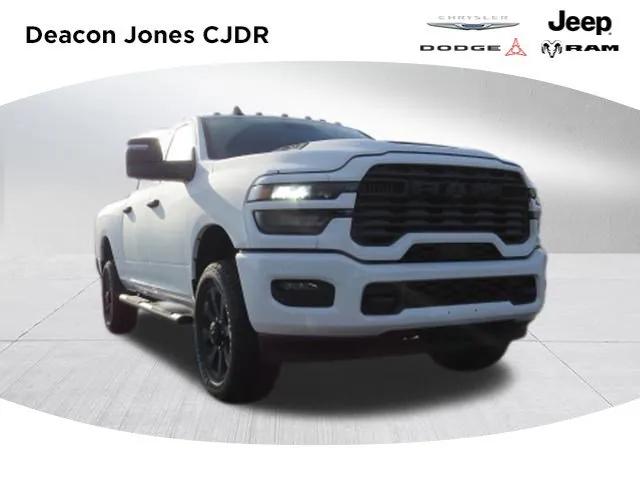 2026 RAM Ram 2500 RAM 2500 BLACK EXPRESS CREW CAB 4X4 64 BOX 2026 RAM Ram 2500 RAM 2500 BLACK EXPRESS CREW CAB 4X4 64 BOX