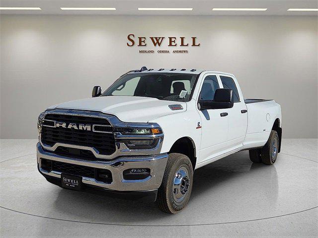 2026 RAM Ram 3500 RAM 3500 TRADESMAN CREW CAB 4X4 8 BOX