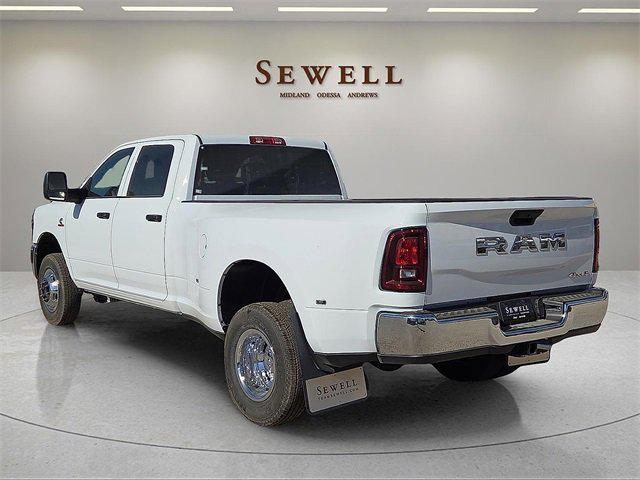2026 RAM Ram 3500 RAM 3500 TRADESMAN CREW CAB 4X4 8 BOX