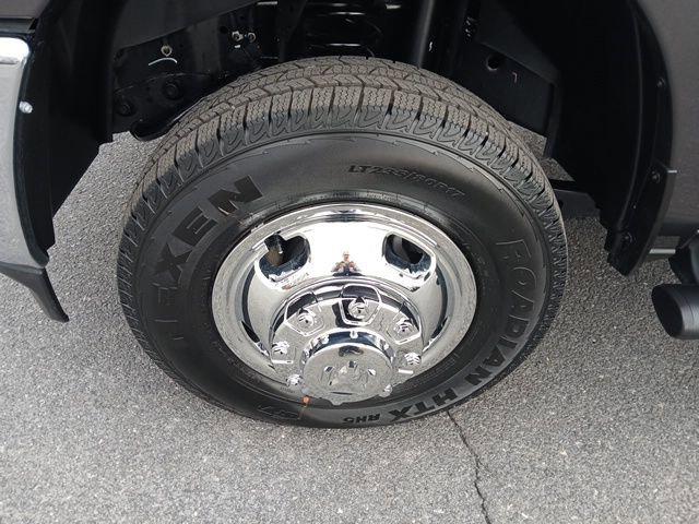 2026 RAM Ram 3500 RAM 3500 TRADESMAN CREW CAB 4X4 8 BOX 2026 RAM Ram 3500 RAM 3500 TRADESMAN CREW CAB 4X4 8 BOX