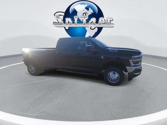 2026 RAM Ram 3500 RAM 3500 TRADESMAN CREW CAB 4X4 8 BOX
