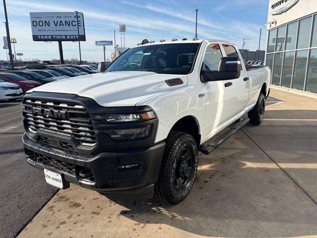 2026 RAM Ram 2500 RAM 2500 TRADESMAN CREW CAB 4X4 8 BOX