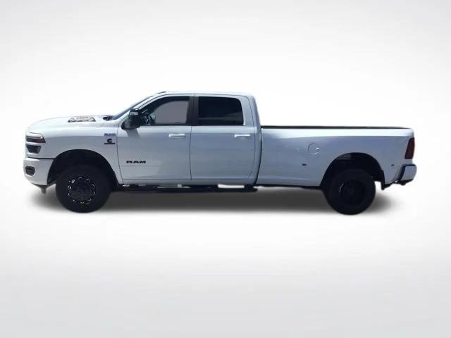 2026 RAM Ram 3500 RAM 3500 LARAMIE CREW CAB 4X4 8 BOX