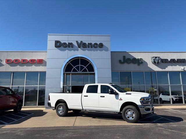 2026 RAM Ram 3500 RAM 3500 TRADESMAN CREW CAB 4X4 8 BOX