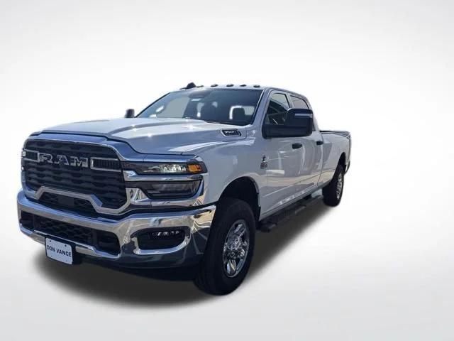 2026 RAM Ram 3500 RAM 3500 TRADESMAN CREW CAB 4X4 8 BOX