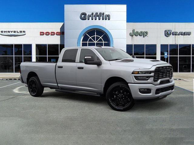 2026 RAM Ram 2500 RAM 2500 BLACK EXPRESS CREW CAB 4X2 8 BOX