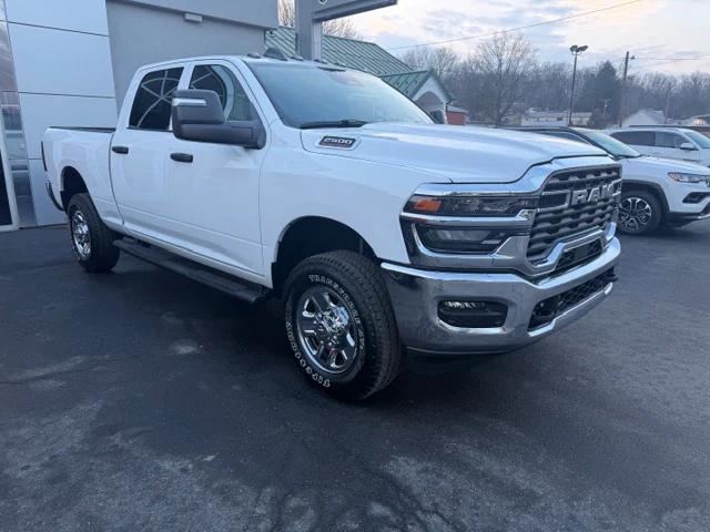 2026 RAM Ram 2500 RAM 2500 TRADESMAN CREW CAB 4X4 64 BOX