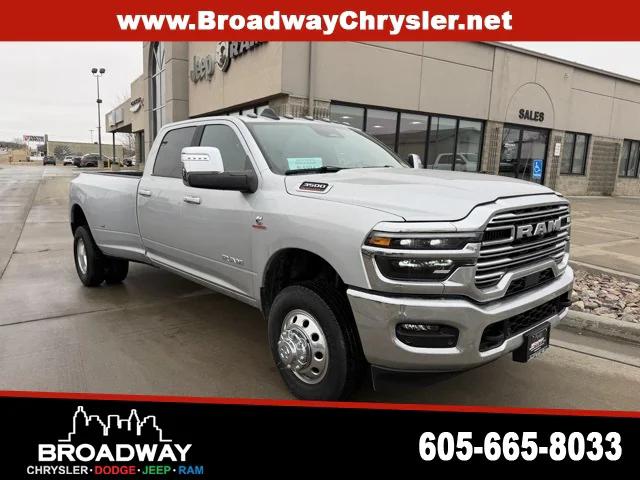 2026 RAM Ram 3500 RAM 3500 LARAMIE CREW CAB 4X4 8 BOX