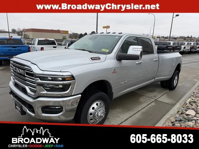 2026 RAM Ram 3500 RAM 3500 LARAMIE CREW CAB 4X4 8 BOX