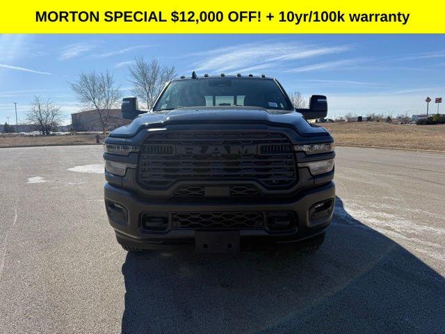 2026 RAM Ram 3500 RAM 3500 TRADESMAN CREW CAB 4X4 8 BOX