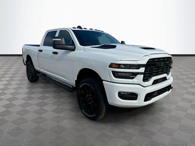 2026 RAM Ram 2500 RAM 2500 BLACK EXPRESS CREW CAB 4X4 64 BOX