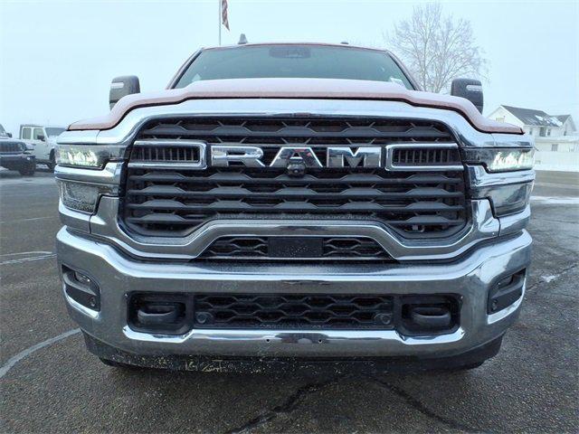 2026 RAM Ram 3500 RAM 3500 TRADESMAN CREW CAB 4X4 8 BOX