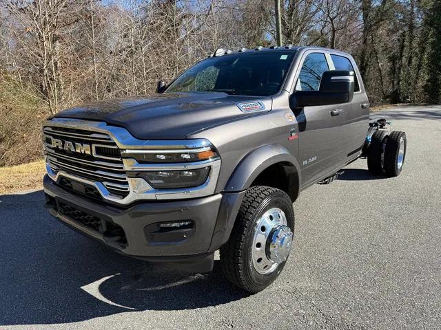 2026 RAM Ram 4500 Chassis Cab RAM 4500 BIG HORN CHASSIS CREW CAB 4X4 60 CA