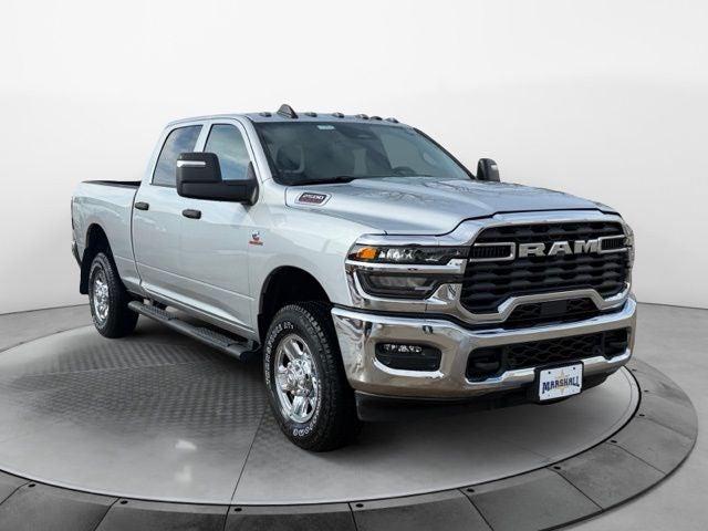 2026 RAM Ram 2500 RAM 2500 TRADESMAN CREW CAB 4X4 64 BOX