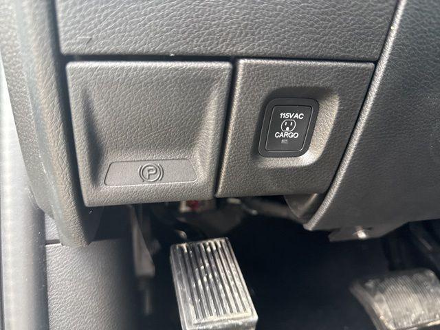 2026 Ram 2500 Tradesman Crew Cab 4x4 6'4" Box