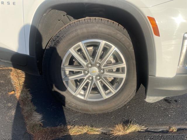 2023 Chevrolet Traverse AWD LT Cloth