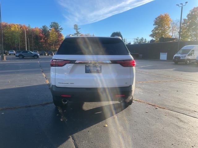 2023 Chevrolet Traverse AWD LT Cloth