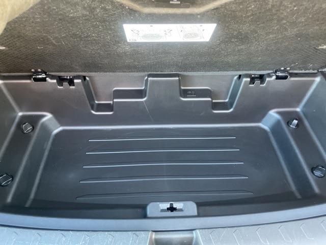 2023 Chevrolet Traverse AWD LT Cloth