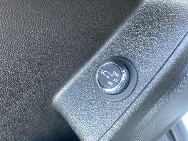 2023 Chevrolet Traverse AWD LT Cloth
