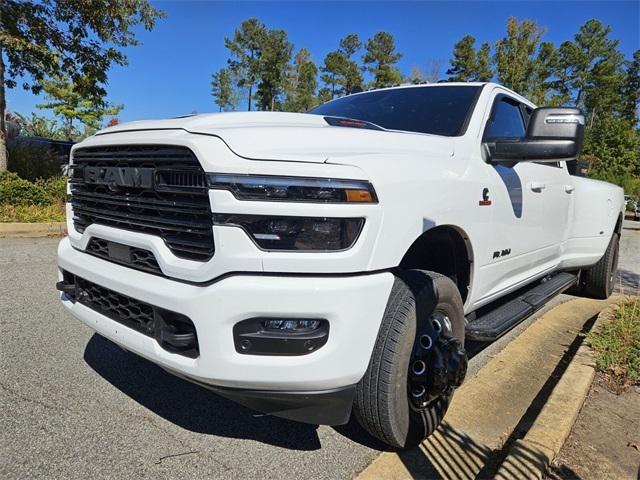 2025 RAM 3500 Laramie Crew Cab 4x4 8 Box 2025 RAM 3500 Laramie Crew Cab 4x4 8 Box