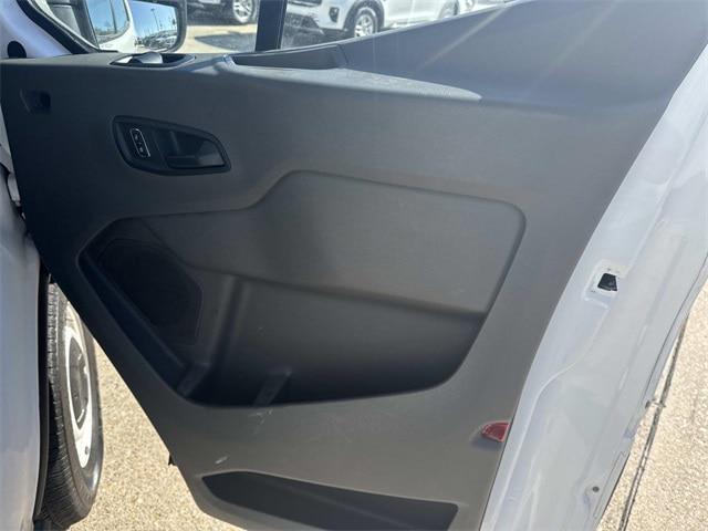 2022 Ford Transit Cargo Van 148 WB High Roof Cargo