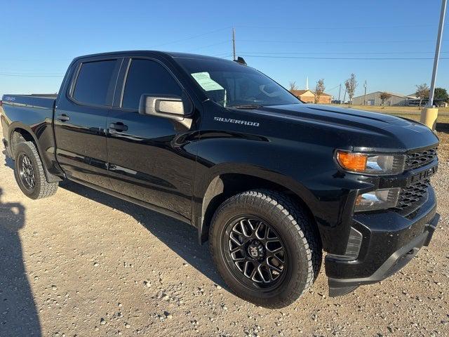 2021 Chevrolet Silverado 1500 4WD Crew Cab Short Bed Custom