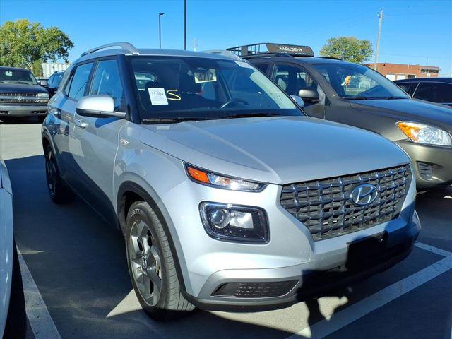 2023 Hyundai Venue SEL 2023 Hyundai Venue SEL