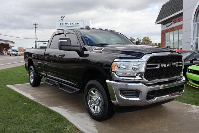 2024 RAM 2500 Tradesman Crew Cab 4x4 8 Box 2024 RAM 2500 Tradesman Crew Cab 4x4 8 Box