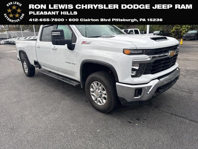 2025 Chevrolet Silverado 3500HD 4WD Crew Cab Long Bed LT 2025 Chevrolet Silverado 3500HD 4WD Crew Cab Long Bed LT